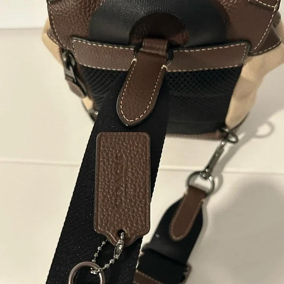 Coach Hudson Sling Pack Canvas Leather Brown Tan Crossbody Backpack NWT - Picture 7 of 12